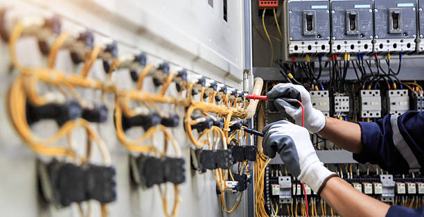 Professional Electrician technician working in Glen Lyon, PA